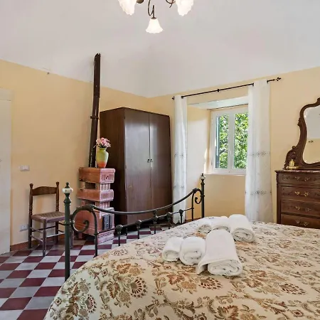 Holiday home Belvilla By Oyo Casa Otaiti Maniace